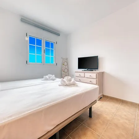 El Charcon B - Beachfront View By Lanzarote *