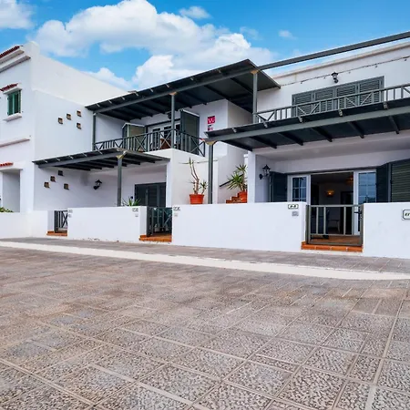 Casa vacanze El Charcon B - 10m To The By Lanzarote Arrieta (Lanzarote)