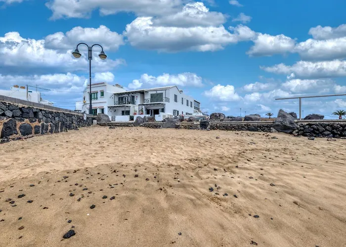 El Charcon B - 10 Meters To The By Lanzarote * Arrieta (Lanzarote)